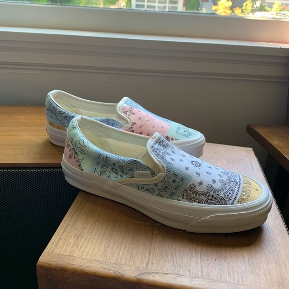 Vans x Kith Bandana Print pastel slip ons - Picture 5 of 7